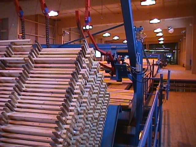 kuhmo oy 60-luvulla ja trukki