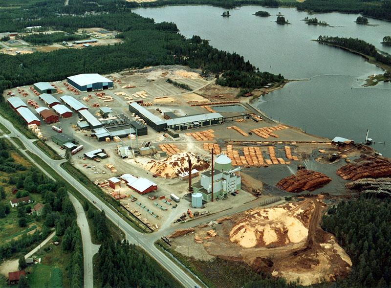 kuhmo oy 60-luvulla ja trukki